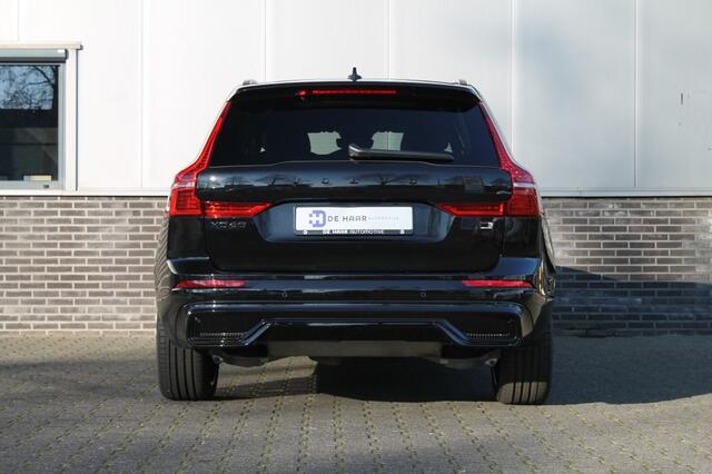 Volvo XC60 2.0 T6 AWD Black Edition - Pano - Luchtvering - Harman/Kardon