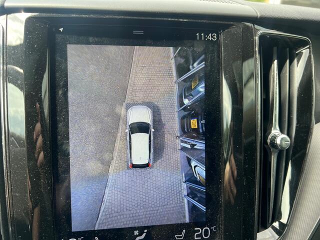 Volvo XC60 2.0 T5 R-DESIGN