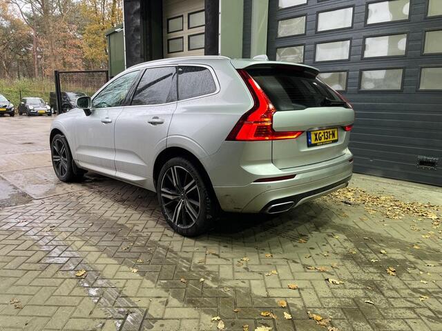 Volvo XC60 D4 R-Design | ACC | 21 Inch | Stoelverwarming | Keyless | Elek. Trekhaak | Getint Glas