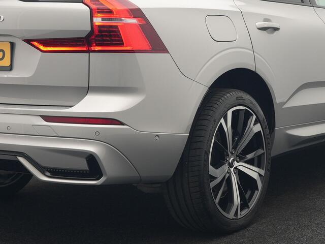 Volvo XC60 T6 AWD R-Design Plug In Hybrid 350pk Dealer O.H. PHEV | Luchtvering | Trekhaak Af Fabriek | Panodak | Head Up | Adaptive Cruise | 360 Camera | Lederen Sportstoelen Massage & Ventilatie & Memory | Google Assistent | Apple Carplay | 21"L.M |