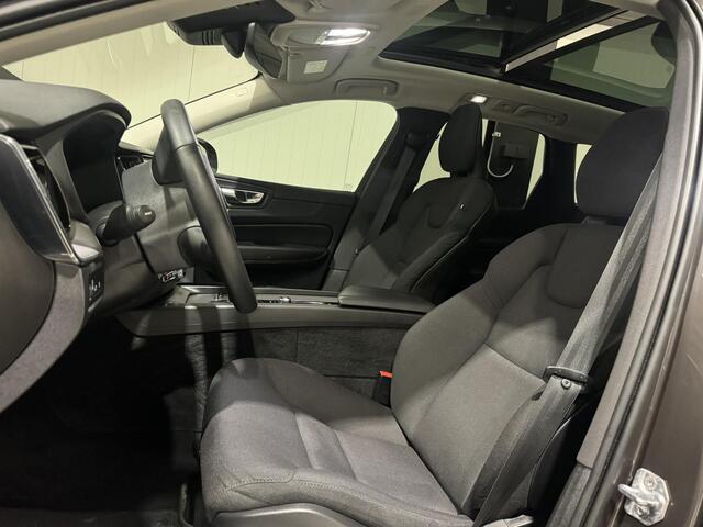 Volvo XC60 2.0 Recharge T6 AWD Business | panorama | carplay | SOH 95% |