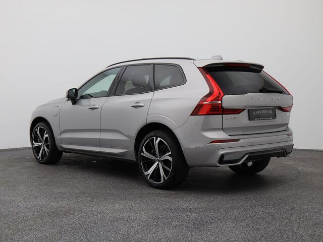 Volvo XC60 2.0 T6 Plug-in hybrid AWD Ultimate Dark Long Range | PANO | 360° | HUD | H&K | ADAPTIVE | MEMORY | STOEL- EN STUURVERW.