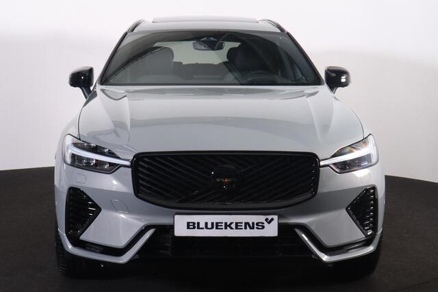 Volvo XC60 T6 Recharge AWD Plus Black Edition - Panorama/schuifdak - IntelliSafe Assist & Surround - 360º Camera - Harman/Kardon audio - Adaptieve LED koplampen - Verwarmde voorstoelen, stuur & achterbank - Parkeersensoren voor & achter - Elektr. bedienb. voorstoele