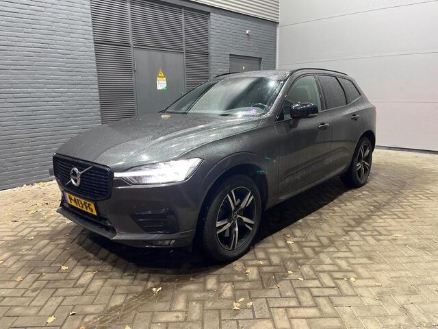 Volvo XC60 B4 R-Design | Panoramadak | ACC | Stoel+Stuurverwarming | Keyless | BLIS | harman/kardon | Trekhaak