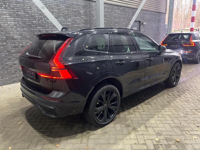Volvo XC60 T6 Plug-in hybrid Plus Black Edition | FACELIFT | MY2026! | Luchtvering | Head-Up | 360° Camera | ACC