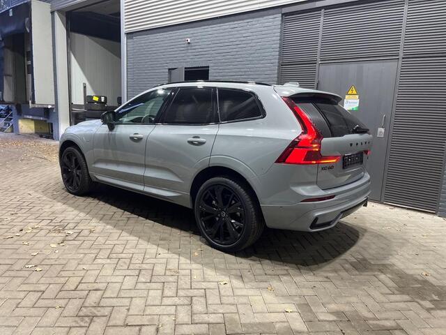Volvo XC60 T6 Plug-in hybrid Plus Black Edition | FACELIFT | Head-Up | 360° Camera | Panoramadak | ACC | harman/kardon