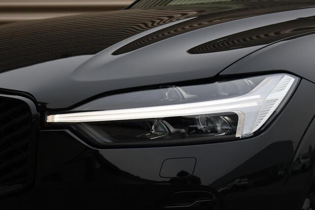 Volvo XC60 T8 Plug-in hybrid AWD Ultra Black Edition | FULL OPTION | Luchtvering | Bowers & Wilkins | Gelaagd glas