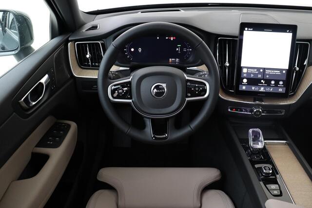 Volvo XC60 II T6 PLUG-IN HYBRID AWD ULTRA DARK *NIEUW!* -PANO.DAK|HARMAN/KARDON|360°CAM|ADAP.LED|HEAD-UP DISP.|PRIVACY.GLAS|LUCHTVERING|GELAAGD.GLAS|FACELIFT