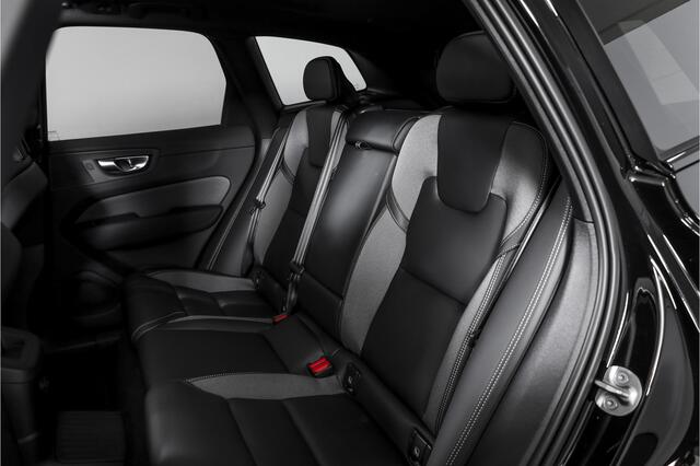 Volvo XC60 2.0 T6 Plug-in hybrid AWD Plus Black Edition | S/K-Panodak | Dig. Cockpit | Adapt. Cruise | Head-up | Memory Stoelen | Elek. Klep | Stoel-+stuurverw. | 360 Camera | NAV+App. Connect | ECC | LM 21" | 1935