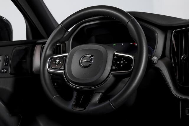 Volvo XC60 2.0 T8 Plug-in hybrid AWD Plus Black Edition | Elek. Trekhaak | S/K-Panodak | Harman/Kardon | Dig. Cockpit | Adapt. Cruise | Memory Stoelen | Elek. Klep | Stoel-+stuurverw. | 360 Camera | NAV+App. Connect | ECC | LM 21" | 0348