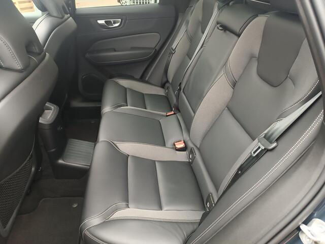 Volvo XC60 2.0 T6 Plug-in hybrid Dark, trekhaak, schuifdak