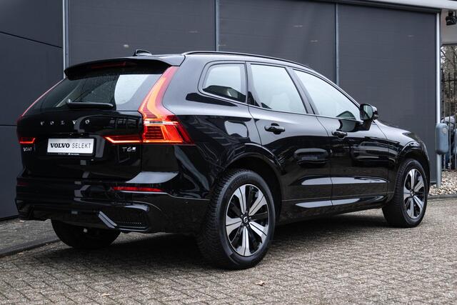 Volvo XC60 2.0 T6 Plug-in hybrid AWD Plus Dark Premium Audio by Harman en Kardon| Panoramadak| Semi Electrische Trekhaak| Lederen Interieur| Adaptieve Cruise Control| Blind Spot| Interieur Voorverwarming| Keyless Entry.