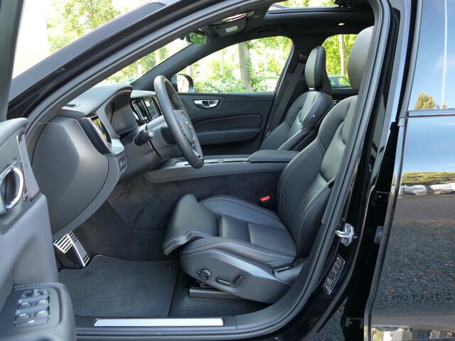 Volvo XC60 2.0 T8 Plug-in hybrid AWD Plus Dark 12 MND garantie / Panoramada