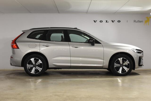 Volvo XC60 T6 350PK Automaat Plug-in Hybrid AWD Plus Dark / Navigatie / 360 Camera / Adaptieve Cruise Control / Stuur & Stoelverwarming / Elektr. Achterklep / Schuifdak / Trekhaak