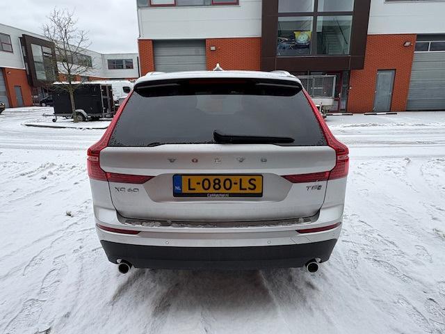 Volvo XC60 2.0 T8 Twin Engine AWD Momentum Pro