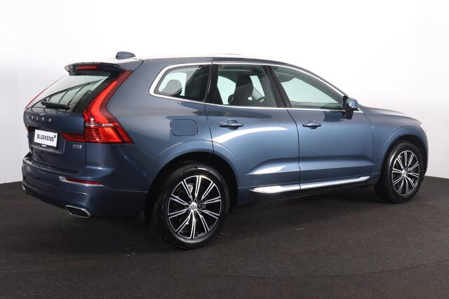 Volvo XC60 B5 Inscription - Panorama/schuifdak - IntelliSafe Assist & Surround - Parkeercamera achter - Verwarmde voorstoelen - Parkeersensoren voor & achter - Elektr. bedienb. bestuurdersstoel met geheugen - Head up display - Elektr. inklapbare trekhaak - 19' LMV