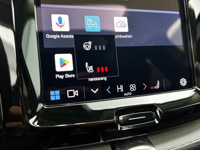 Volvo XC60 2.0 T6 AWD Plus Dark | Panorama dak | 360 Camera | Leder | Rijkl