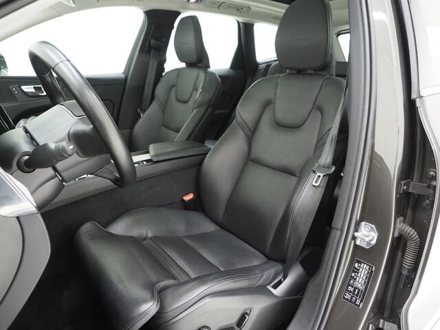 Volvo XC60 2.0 T8 Twin Engine AWD Inscription | Panoramadak | Memory | Leder | LED | Carplay