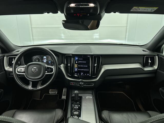 Volvo XC60 2.0 B5 AWD R-Design / Panormadak / Leder / Memory Seats / Harman Kardon / Trekhaak / Stoelverwarming