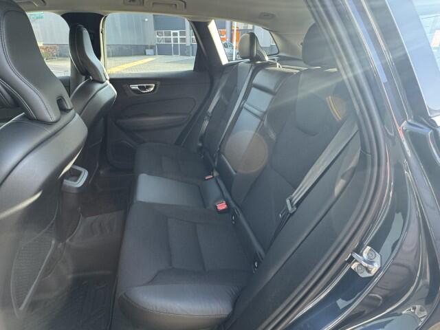 Volvo XC60 2.0 B4 Business Pro