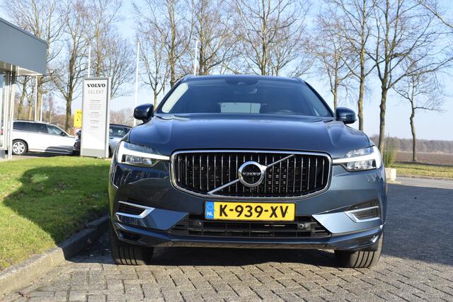 Volvo XC60 T6 340PK AWD Business Pro | Trekhaak | Luchtvering | Camera | Panodak | 19" LMV | Stoelverwarming