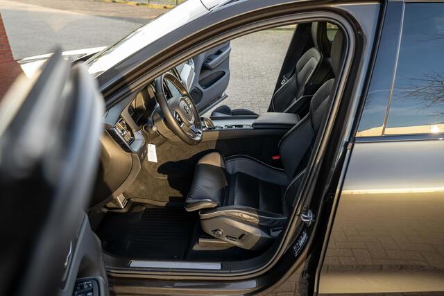 Volvo XC60 2.0 B5 R-Design Memory Camera Trekhaak Orig NL