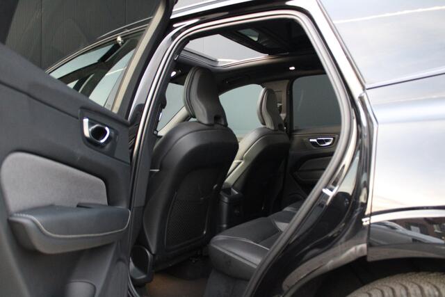 Volvo XC60 2.0 T6 Plug-in hybrid AWD Plus Dark - ACC - 360 Camera - Pano - H&K - Stoel/Stuurverwarming - Memory - BLIS - Keyless - Rijklaar