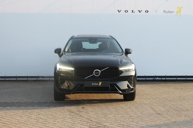 Volvo XC60 T6 Plug-in hybrid 350PK AWD Plus Dark Lederen bekleding / Cruise Control / Panoramisch schuif-kanteldak / Google infotainment incl navigatie / Elektrisch bedienbare voorstoelen met geheugen