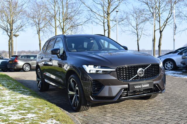 Volvo XC60 T6 350PK Plug-in hybrid AWD Plus Dark | 21" LMV | Luchtvering | H&K | Panodak | Contour stoelen | 360 Canera