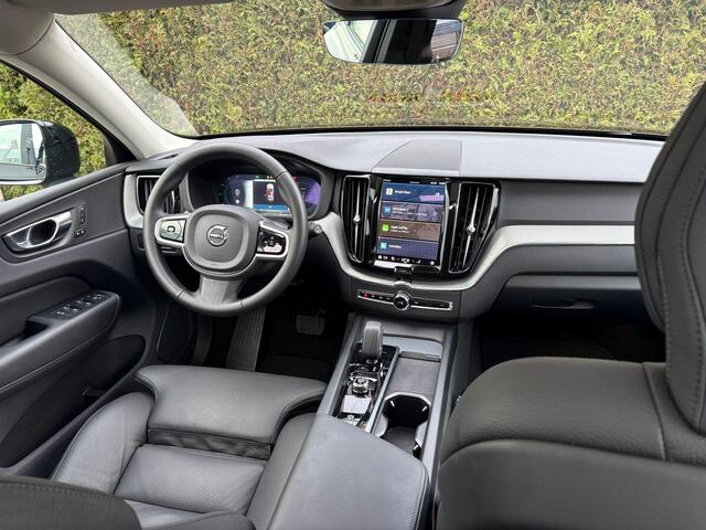 Volvo XC60 2.0 T6 Plug-in hybrid AWD Plus Dark | Panoramadak | 360 Camera | Stoel & Stuur Verwarming | Trekhaak |