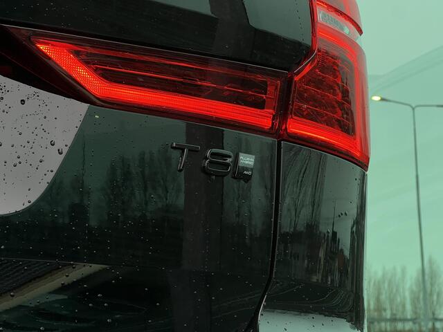 Volvo XC60 2.0 T8 Plug-in hybrid AWD Ultra Black Edition PHEV, Automaat, Luchtvering, Bower & Wilkins audio, Trekhaak semi elektrisch, Stoel- en stuurverwarming, Parkeercamera 360 graden, Panoramadak