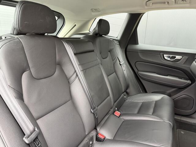 Volvo XC60 2.0 T5 Momentum / Elektr. stoelverstelling / memory / stoel- en stuurverwarming / Leer /