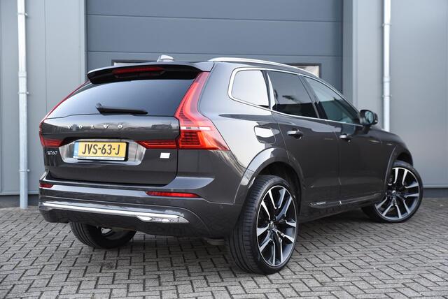 Volvo XC60 2.0 T8 Plug-in hybrid AWD Ultimate Bright Luchtvering / Panoramadak / HK
