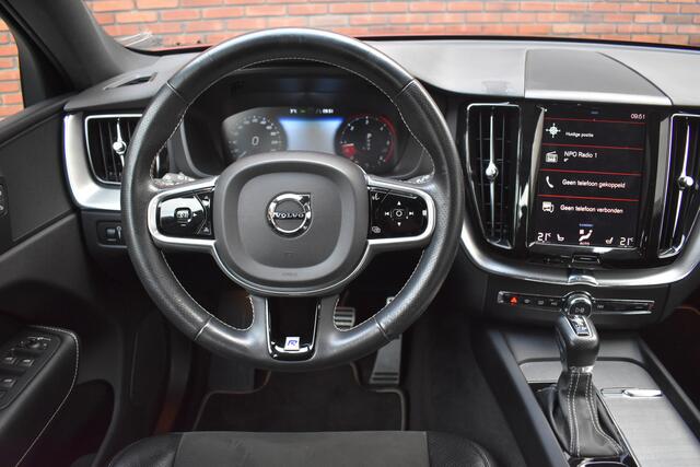 Volvo XC60 D4 190PK AWD R-Design | Winter Line | Versatility Line | Trekhaak | 21'' |