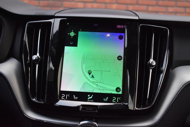 Volvo XC60 D4 190PK AWD R-Design | Winter Line | Versatility Line | Trekhaak | 21'' |