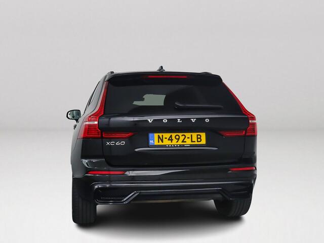 Volvo XC60 T6 Plug-in hybrid AWD R-Design | Panoramadak | Parkeercamera | Harman Kardon | Stoel- en Stuurverwarming