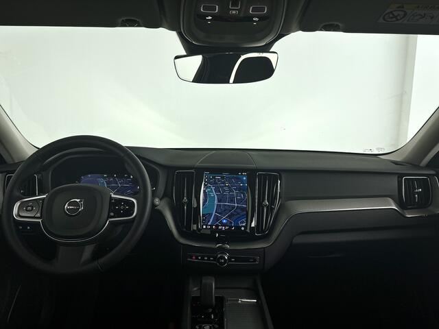 Volvo XC60 T6 Plug-in hybrid AWD Plus Dark | Panoramadak | 360° camera | Stoel- en Stuurverwarming | Trekhaak
