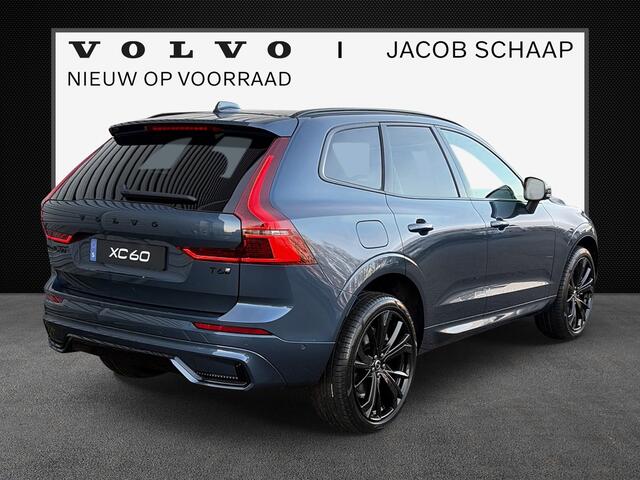Volvo XC60 2.0 T6 Plug-in hybrid AWD Plus Black Edition / Nieuw uit voorraad / 21" Glossy Black / head-up display / elektrisch glazen panorama-dak /