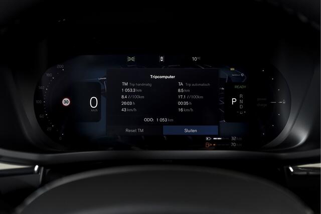 Volvo XC60 2.0 T8 Plug-in hybrid AWD Ultra Black Edition Facelift | Luchtvering | Harmon Kardon | S/K Panodak | Dig.Cockpit | Adapt.Cruise | Stoel-+Stuurverw. | 360 Camera | NAV+App.Connect | Auto.Airco | LM 21" | 5090