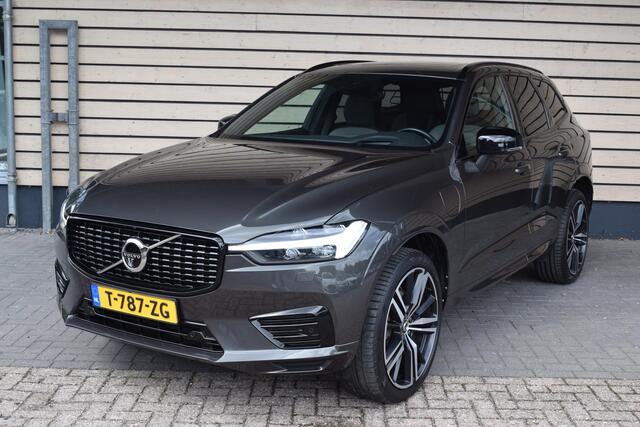 Volvo XC60 2.0 Recharge T6 AWD R-Design - Panoramadak - Trekhaak - ACC - HUD - Pine Grey