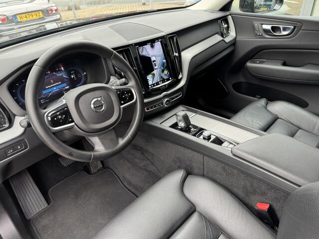 Volvo XC60 R Design Recharge Plug-In Hybrid AWD