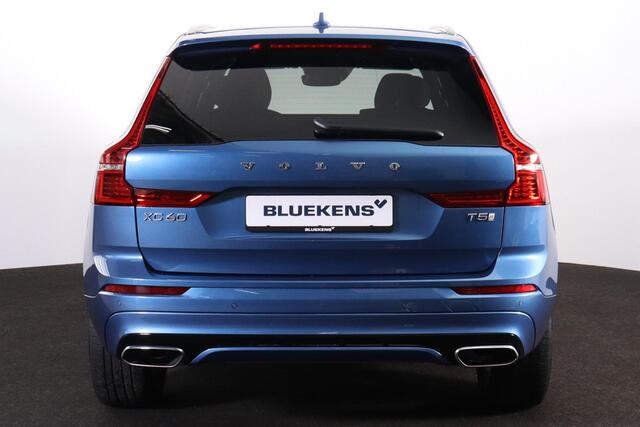 Volvo XC60 T5 R-Design - Harman/Kardon audio - Adaptieve LED koplampen - Parkeercamera achter - Verwarmde voorstoelen - Parkeersensoren voor & achter - Elektr. bedienb. bestuurdersstoel met geheugen - Cruise control - Navigatie - Extra getint glas - 19' LMV
