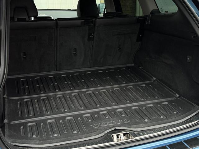 Volvo XC60 2.0 D4 FWD R-Design |Automaat |Leder|Stoelverwarming |Dealeronderhouden