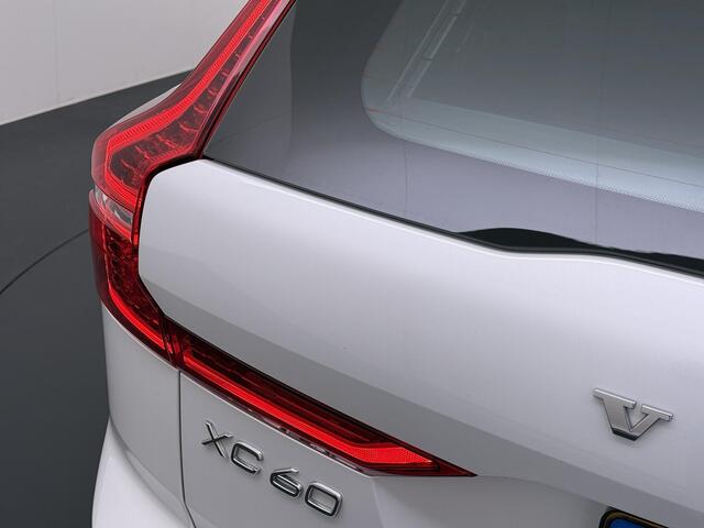 Volvo XC60 2.0 Recharge T6 AWD R-Design Dark /Google/Panodak/Head-Up etc.