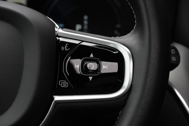 Volvo XC60 2.0 T8 Plug-in hybrid AWD R-Design Harman Kardon | Schuif Dak | Elec stoel | 360 |