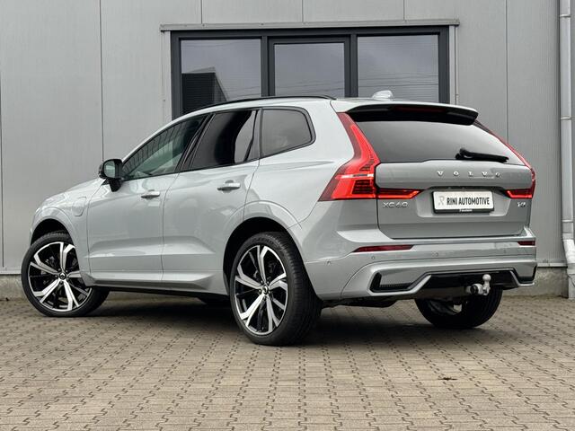 Volvo XC60 2.0 T6 Plug-in hybrid AWD Plus Dark 349 PK | Trekhaak | 21 inch | 360 camera