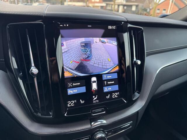 Volvo XC60 2.0 T6 R-Design Hybrid, Pano, Stuur/Stoelverwarming, Black Style, Trekhaak, Erg mooi!