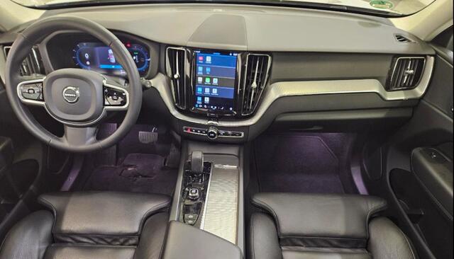 Volvo XC60 2.0 T6 Plug-in hybrid AWD Plus Bright | Long Range | Trekhaak | Standkachel | BLIS | Stoel/stuur verwarming | Adaptieve cruise | Pilot assist | Schuif/kantel Panoramadak |