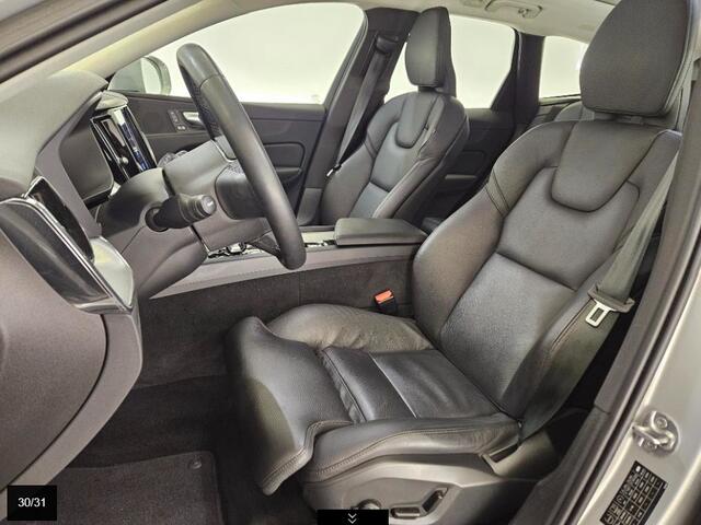 Volvo XC60 2.0 T6 Plug-in hybrid AWD Plus Bright | Long Range | Trekhaak | Standkachel | BLIS | Stoel/stuur verwarming | Adaptieve cruise | Pilot assist | Schuif/kantel Panoramadak |