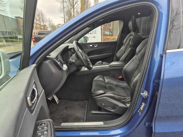 Volvo XC60 2.0 T8 Twin Engine AWD R-Design Luchtvering/Panodak/Trekhaak etc.